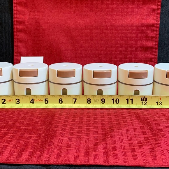 Gigicloud Magnetic Spice Rack, 6 Pack - Picture 4 of 8